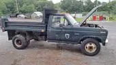 1985 Ford F-450 Dump Truck