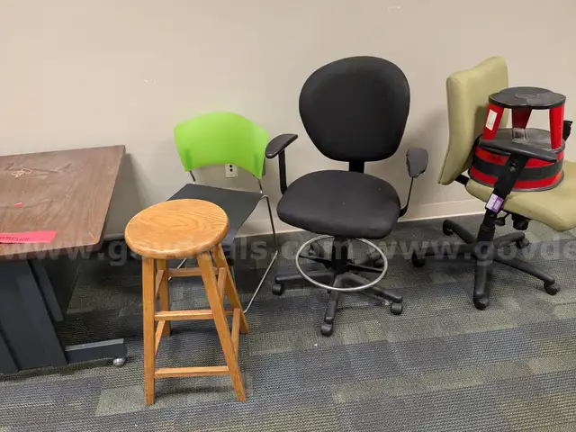 Office Furniture Lot