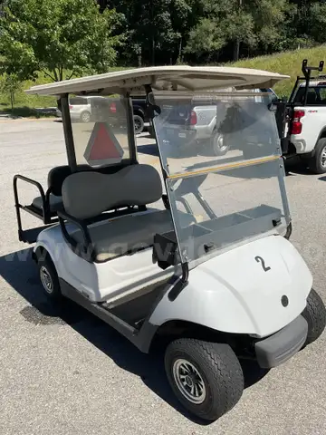2015 Yamaha YDR-AX5 Gas Golf Cart &#x2013; 4-Seater, White