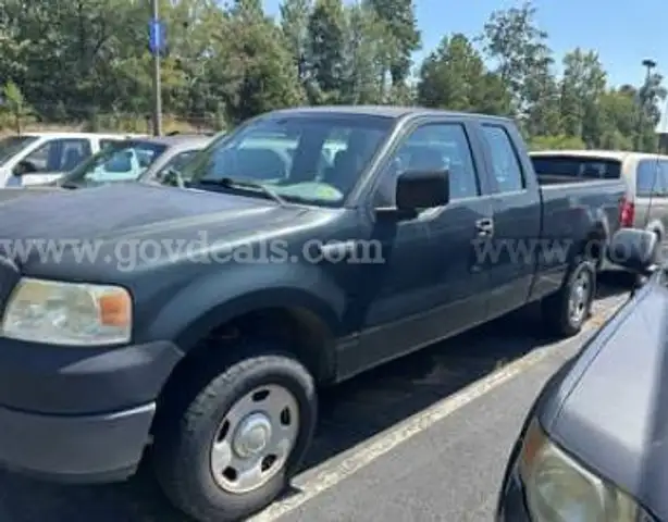 2006 Ford F-150 XL Pickup