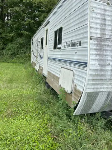 2006 Dutchman Camper Trailer
