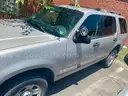 2004 Ford Explorer