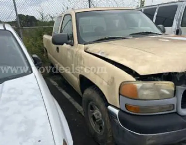 1999 GMC Sierra Pickup