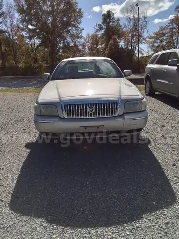 2011 Mercury Grand Marquis
