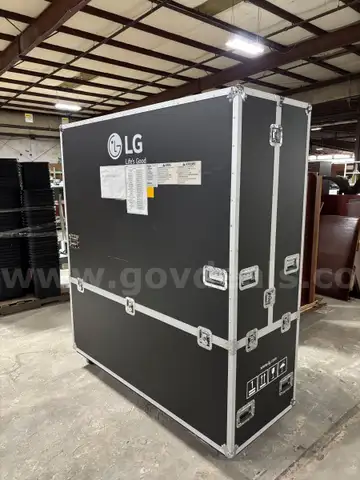 LG Large Equipment Case