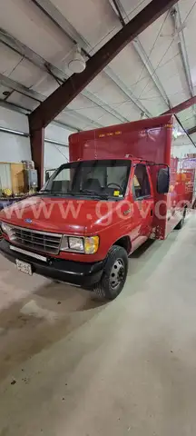 1995 Ford Econoline Cube Van