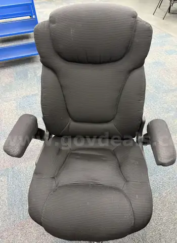 Office chairs, black (set of 2)