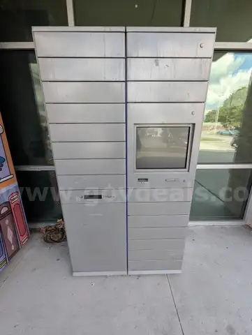 Holds Locker