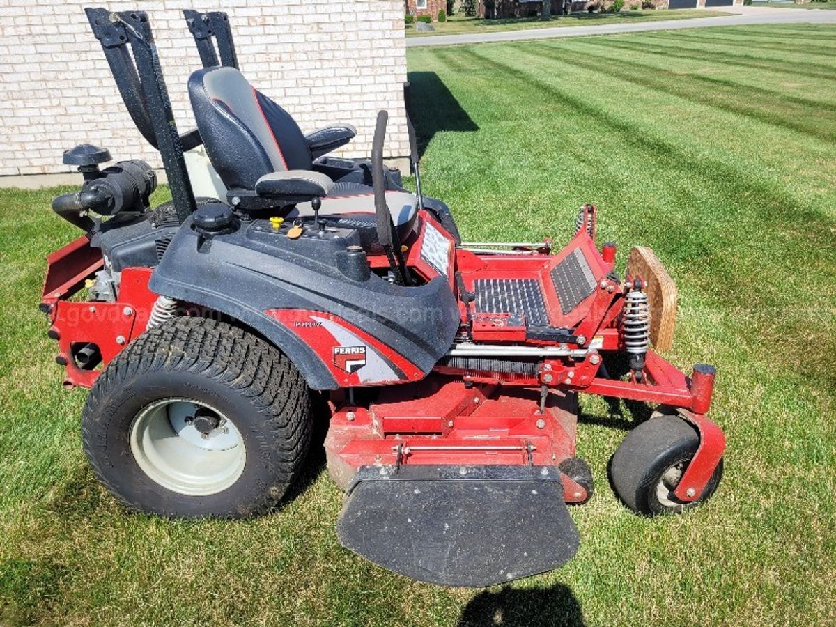 2015 Ferris Zero Turn Mower 3200 