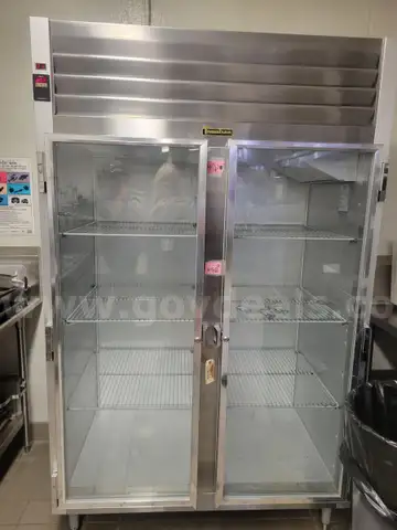 Commercial Food Service &#x26; Cafeteria Equipment