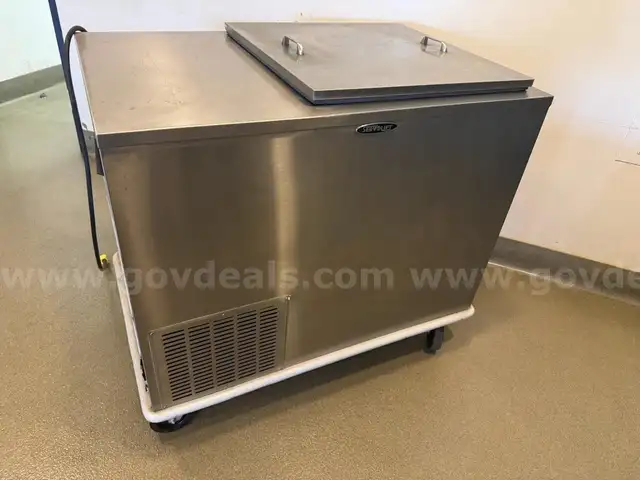 Commercial Food Service &#x26; Cafeteria Equipment