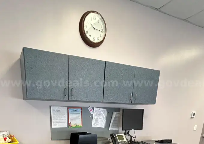 Overhead Wall Cabinets