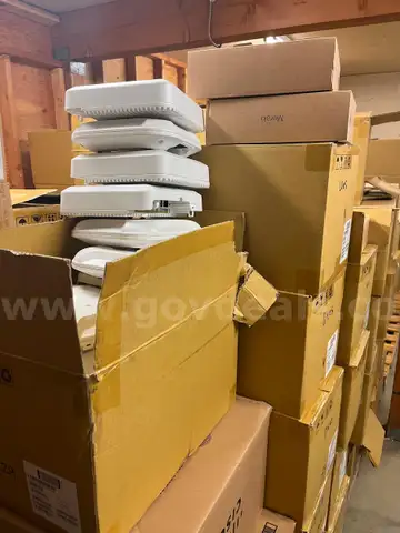 Cisco AIR-AP3802I-B-K9 access points - 744 available pulled from working environment