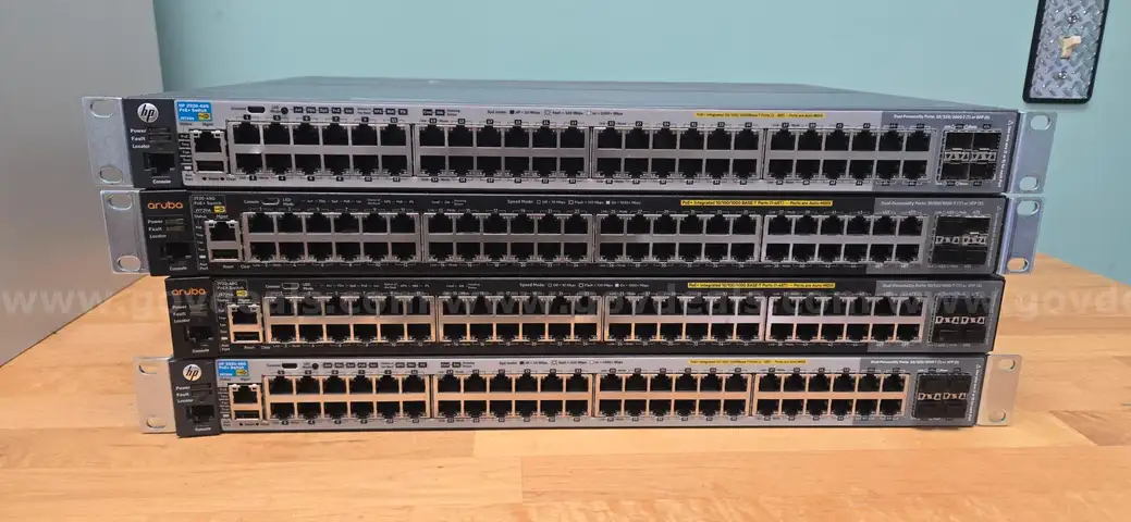 Lot of 4 HPE Aruba Networking 2920-48G Switch Series J9729A POE+