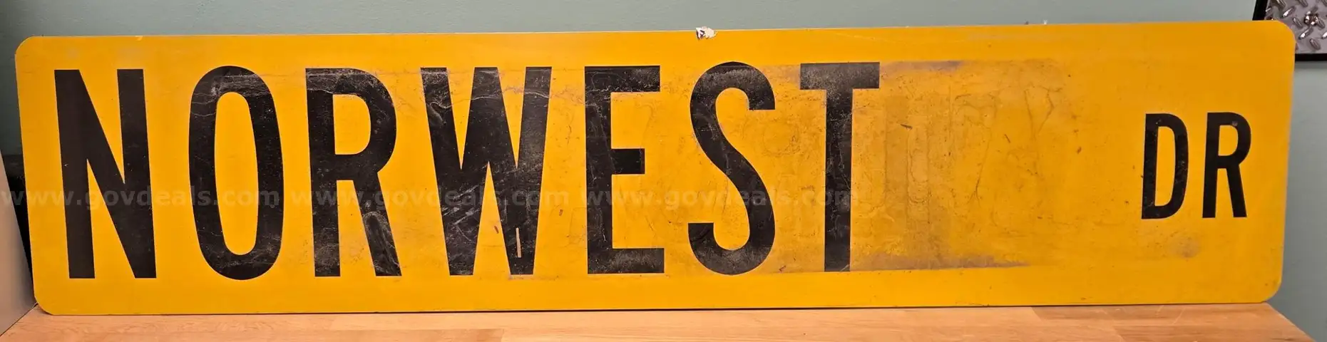 Aluminum Street Sign ** NORWEST DR **