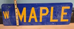 Aluminum Street Sign ** W MAPLE **