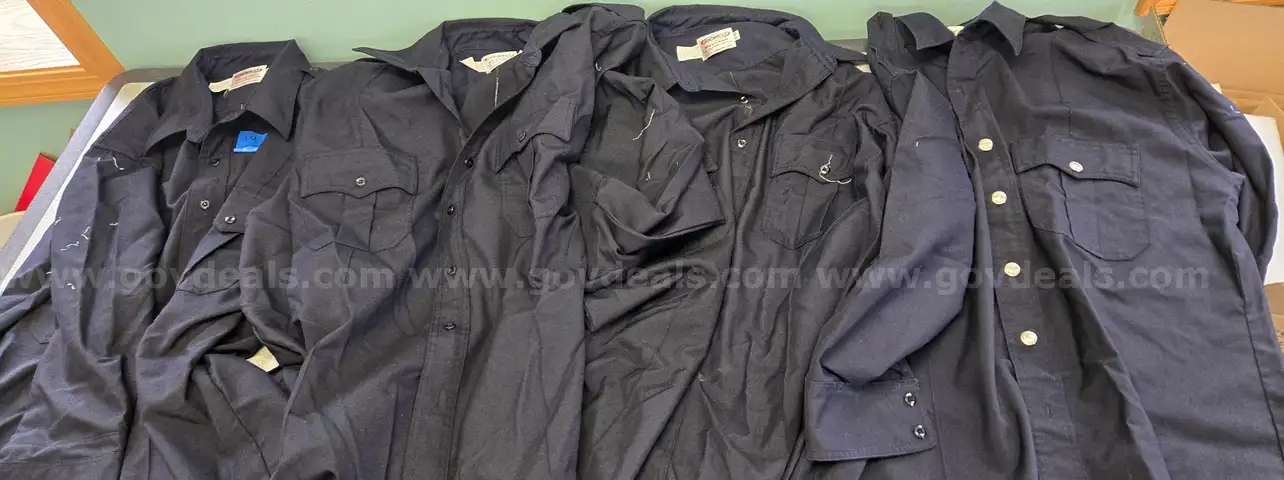 4 Used Long Sleeve Police Uniform Shirts elbeco Size 19/35