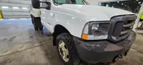 2003 Ford F-550 CHASSIS AND CAB, 6.0L V8 OHV 32V TURBO DIESEL.