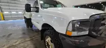 2003 Ford F-550 CHASSIS AND CAB, 6.0L V8 OHV 32V TURBO DIESEL.