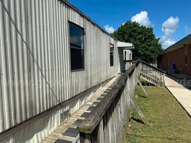 24x60 portable building  129/130