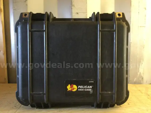 Pelican dry case