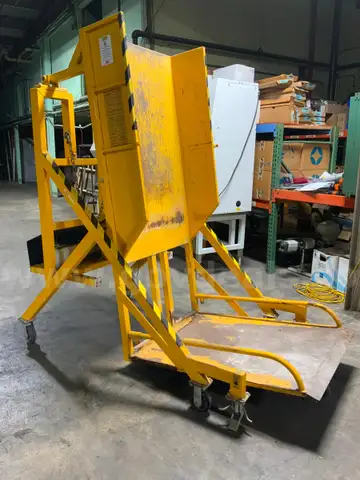 McCall Yellow Electric Dumper Tote Unloader Hopper On Wheels 92&#x22; X 51&#x22; X 91&#x22; #B28