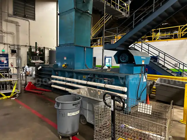Marathon STEALTH Industrial Commercial Heavy Duty Trash Material Compactor #W15