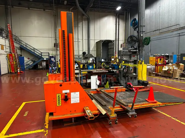 Excalibur 20000LB Max Forklift Fork Truck Service Mechanic Maintenance Lift #W17