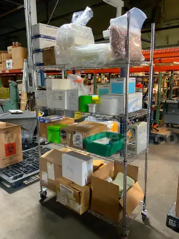 NEW Lot of Laboratory Equipment &#x26; Supplies Syringe Bottles Vials Caps Serological Pipette Cell Scrapers Flasks #W93