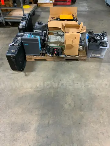 Lot of Broncolor Lowel Kodak Lightronics Photography Equipment Supplies Lighting Slide Projectors Cameras Sealer Lenses