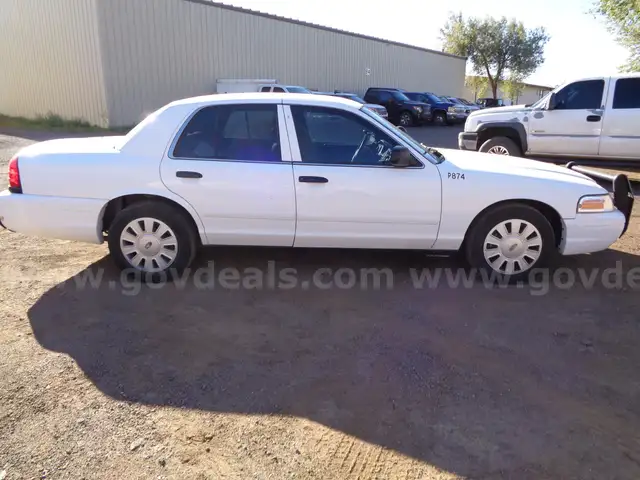 2008 FORD CROWN VICTORIA POLICE INTERCEPTOR