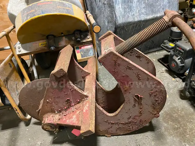 Pizza Wheel Asphalt Cutter