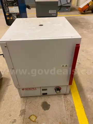 Laboratory Oven