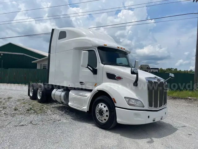 2020 Peterbilt 579, PACCAR, MX-13, 455-HP, PACCAR 12 Speed Endurant Transmission, Sleeper,