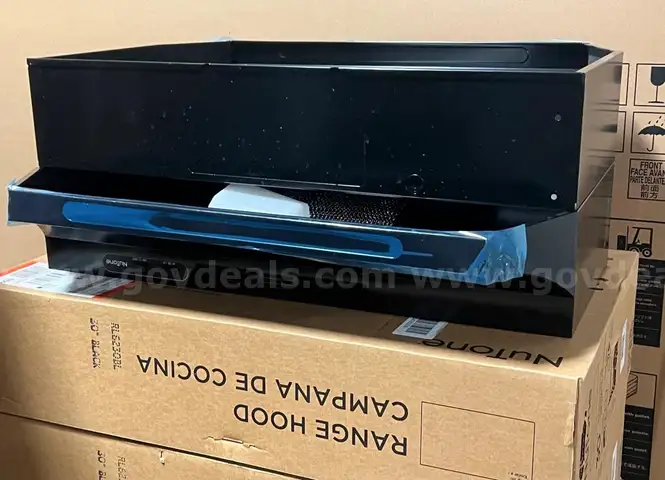 Ductless Under Cabinet Range Hood with Light in Black