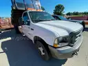 Flatbed Ford F-350 Super Duty