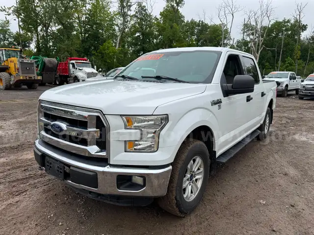 2015 Ford F-150 XLT Super Crew 4x4 Short Bed Pickup