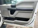 2017 Ford F-350 SD XL SuperCab Long Bed DRW 4WD