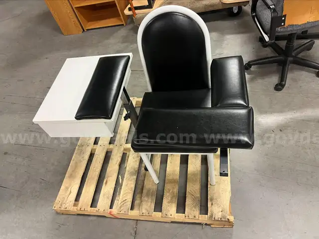 Multi-Use Chair