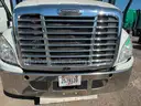 2017 Freightliner Cascadia 125 T/A 6X4 Day Cab Truck