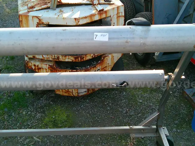 T-Star Pool Cover roller