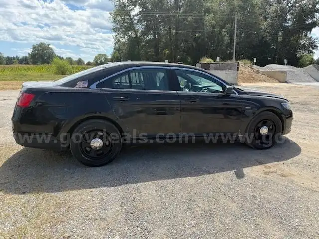2016 Ford Interceptor Sedan