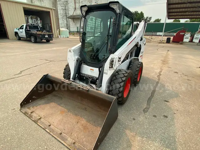 2017 Bobcat Skid Steer