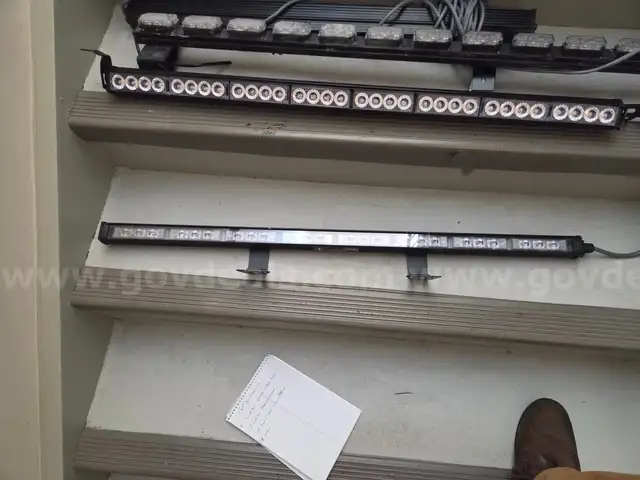 SIX (6) Rear Mounted Light Bars