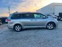 2013 Toyota Sienna LE