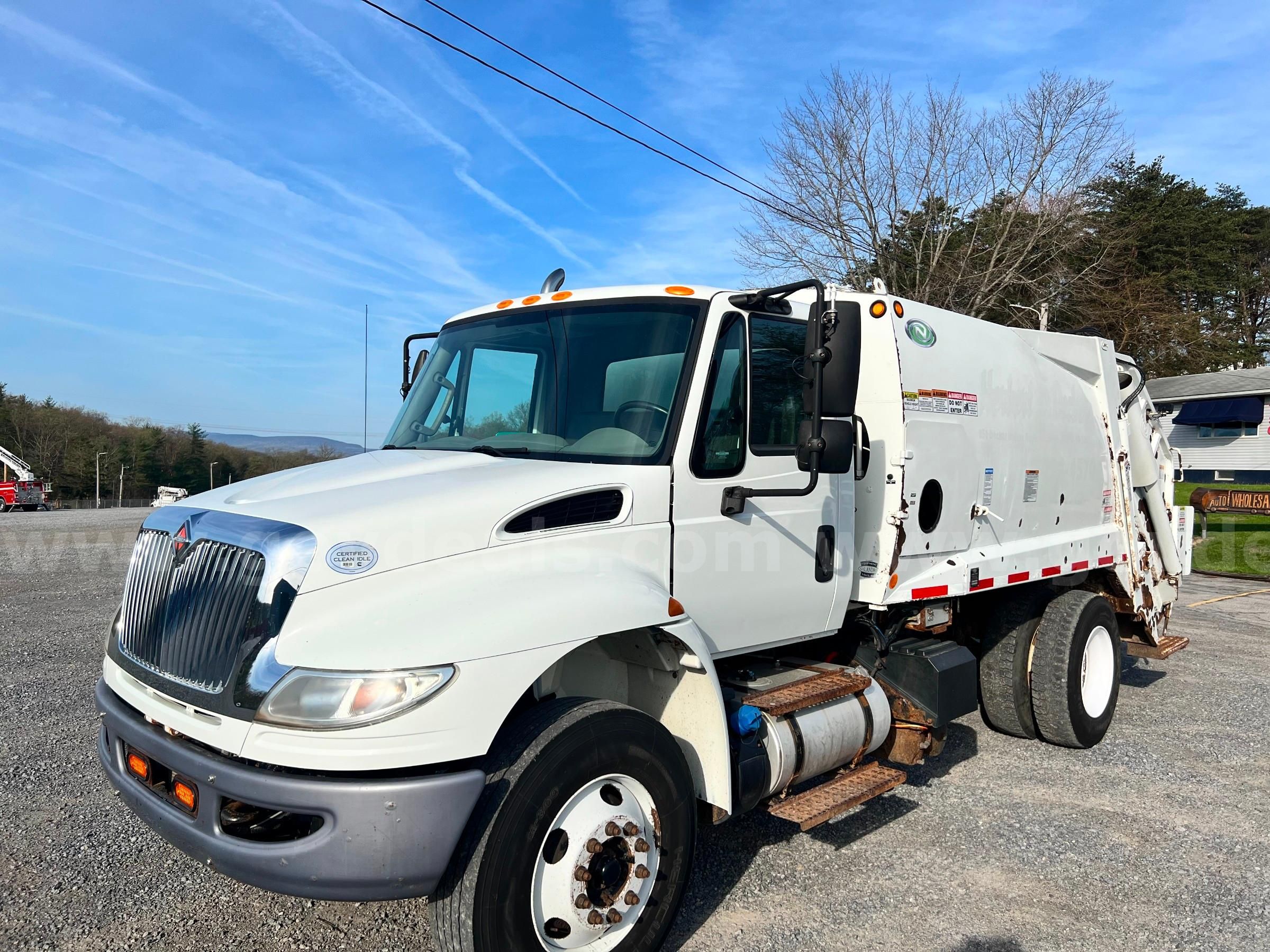 Photo of a  International 4300