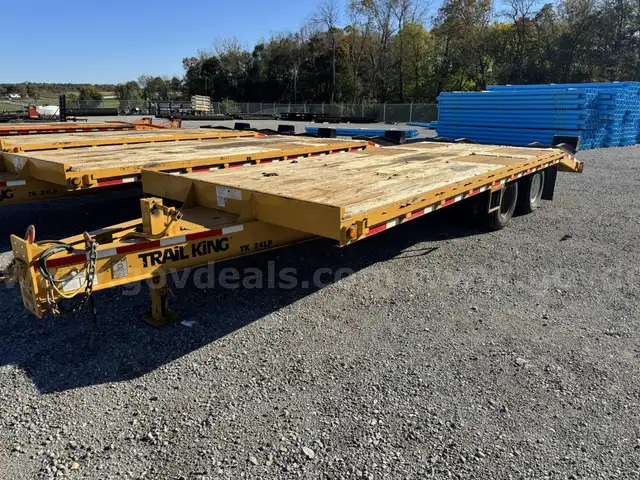 2011 Trailer King Trailer