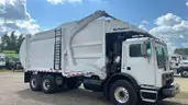 2014 Mack MRU613 McNeilus 30 Cu Yd Front Load Garbage Truck