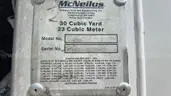 2014 Mack MRU613 McNeilus 30 Cu Yd Front Load Garbage Truck