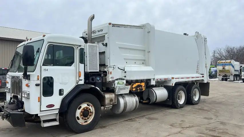 2016 Peterbilt 320 with New Way 31ASL Side Load Garbage Truck